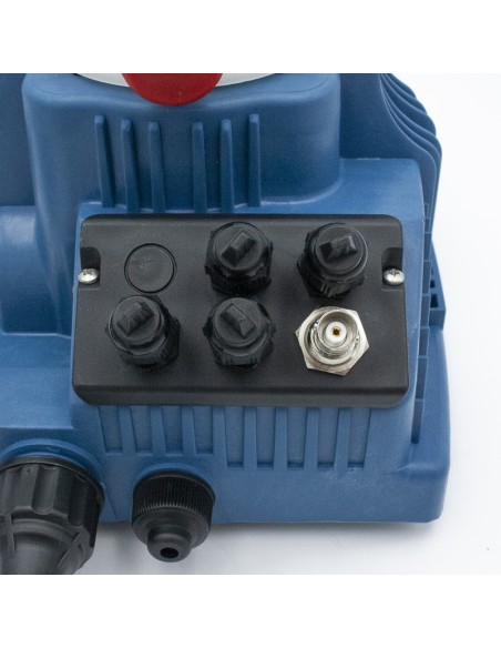 Bomba dosificadora PH o RX SEKO RPR-603   5l/h 10bar sin electrodo RPR603NHP00B2